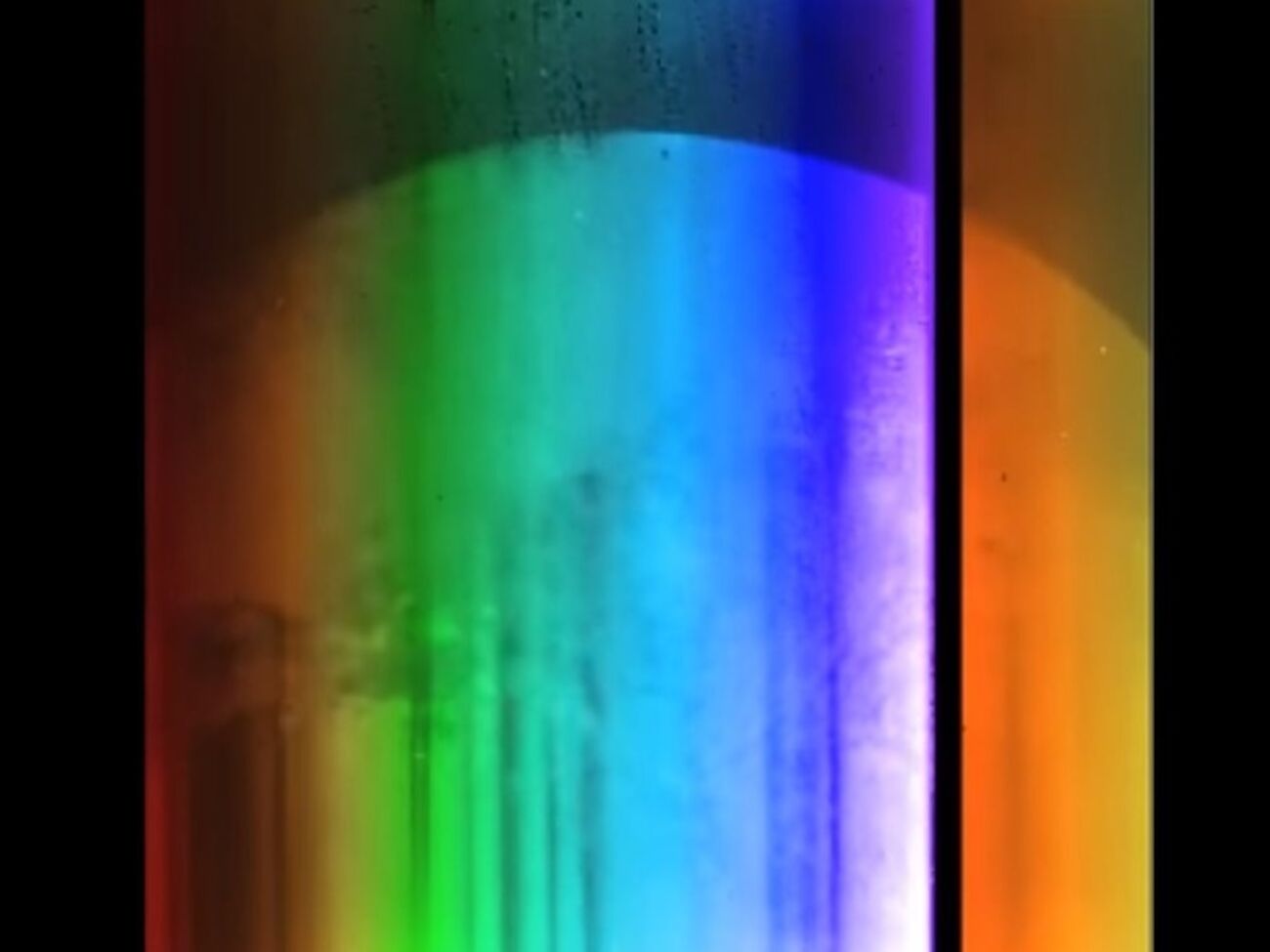 Пиксели для видеоролика перекодировали в видимую для человека часть спектра