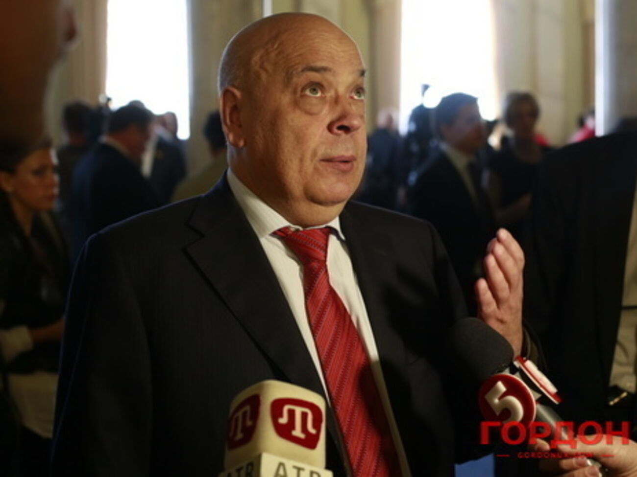 Москаль: Так давайте по логике Кабмина легализировать наркоторговлю, которая и так существует, и в ней тоже крутятся большие деньги