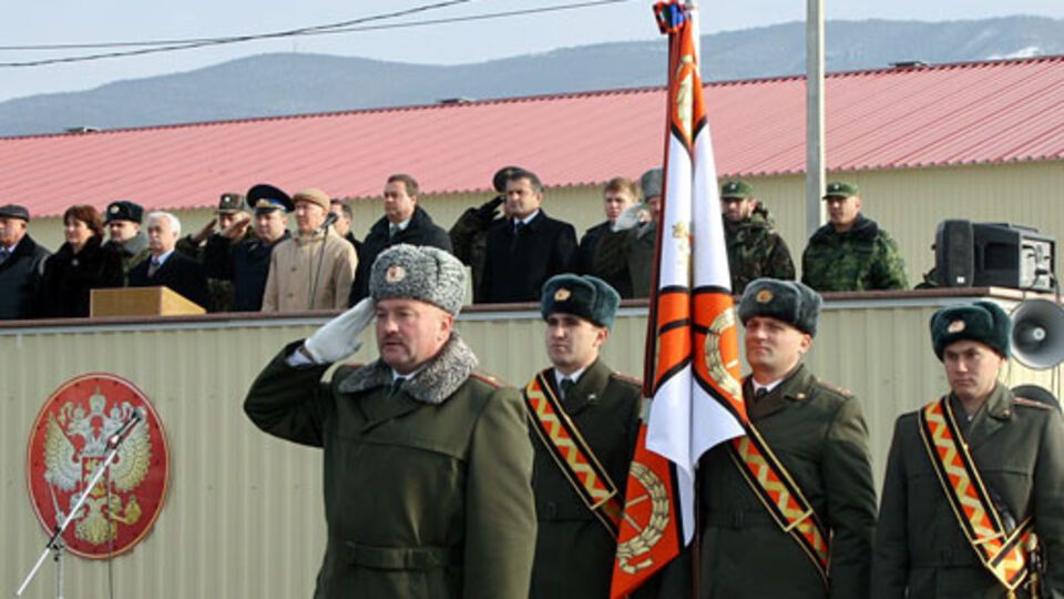 Шушукин на российской базе в Южной Осетии