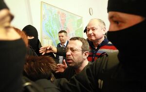 На фото – Геннадий Корбан в здании суда