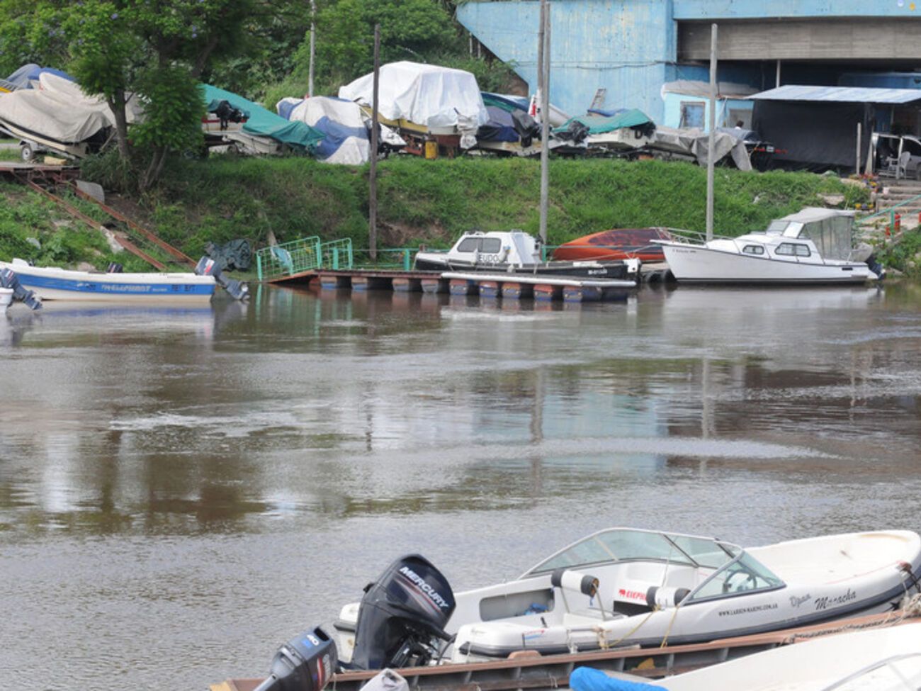 В Южной Америке бушует сильнейшее за полвека наводнение. Фоторепортаж