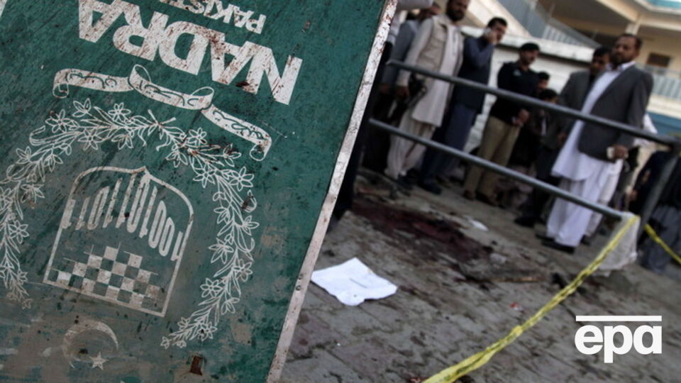 Террорист-смертник взорвал себя возле учреждения, выдающего удостоверения личности