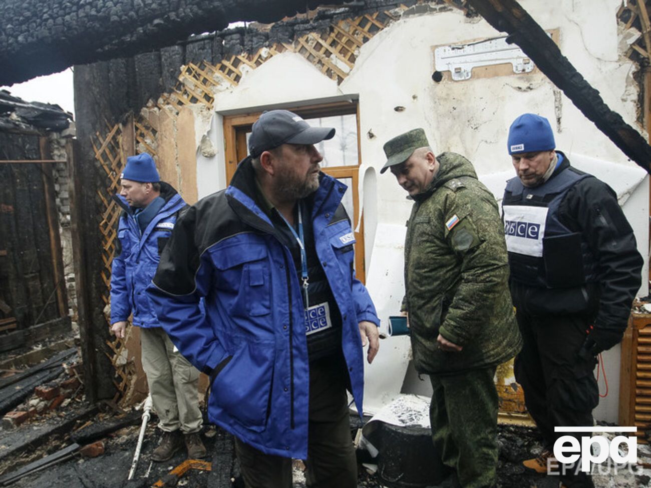 Террористы не разрешили наблюдателям ОБСЕ отклониться от маршрута