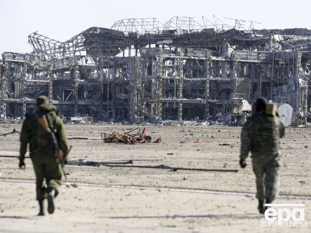 Минские соглашения помогли остановить кровопролитие на Донбассе, заявил Макеев