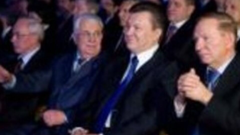 Президент Украины Петр Порошенко провел телефонный разговор в нормандском формате