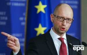 Яценюк назвал условия, при которых может быть выплачен долг РФ