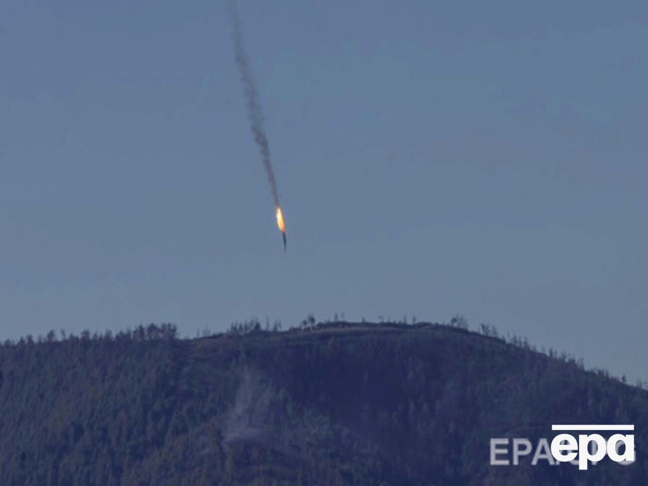 По словам сирийских туркмен, Су-24 нанес авиаудар по их позициям перед крушением