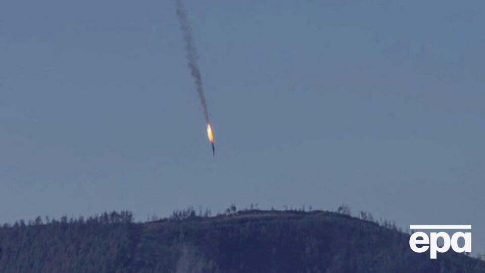 По словам сирийских туркмен, Су-24 нанес авиаудар по их позициям перед крушением