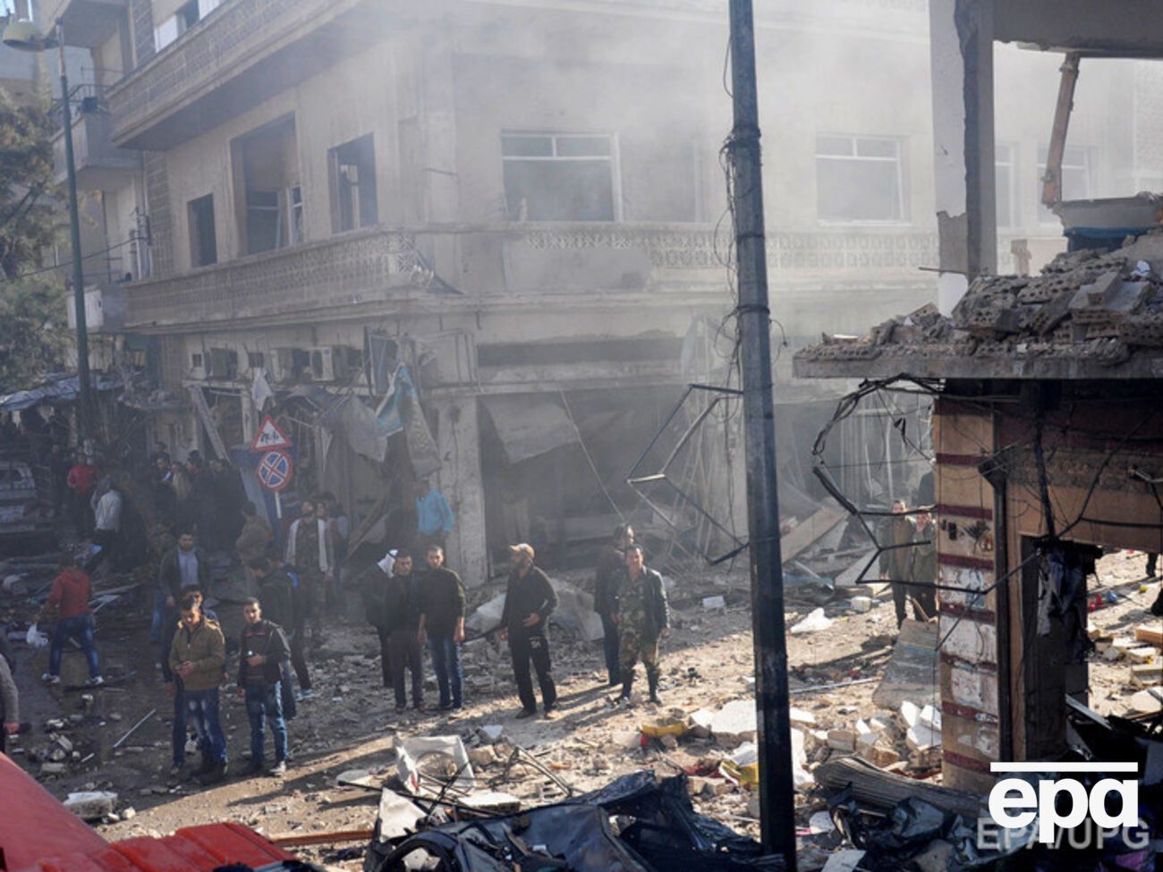 От российских авиаударов погибли около 300 женщин и детей