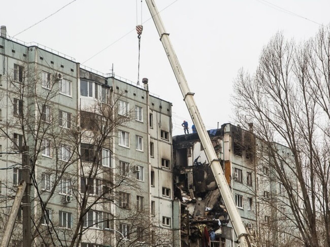 На месте взрыва жилого дома в Волгограде найден еще один погибший