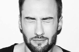 Физиогномист обратил внимание на паузы, которые делает Шепелев перед ответами