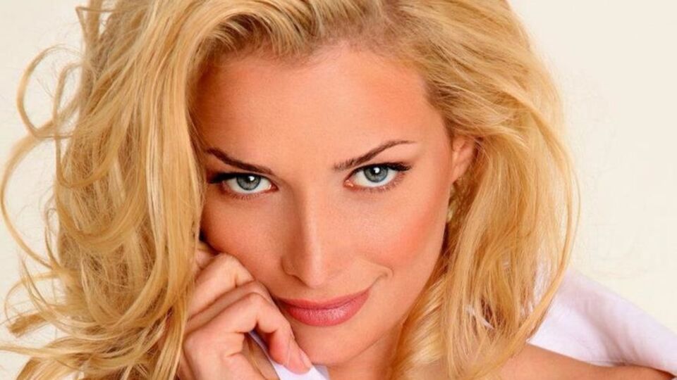 Котова: Год был разным: счастливым, прекрасным, сложным и странным. Я уже не та, что была в январе. Многое изменилось и в характере, и в жизни, и в творчестве