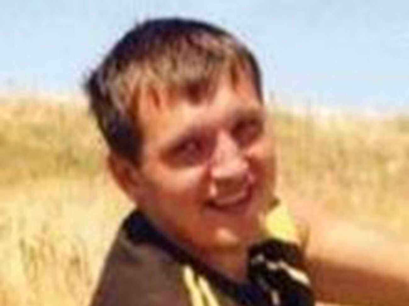 Этого человека подозревают в убийстве жены и двух детей