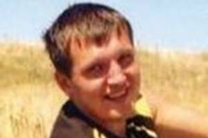 Этого человека подозревают в убийстве жены и двух детей