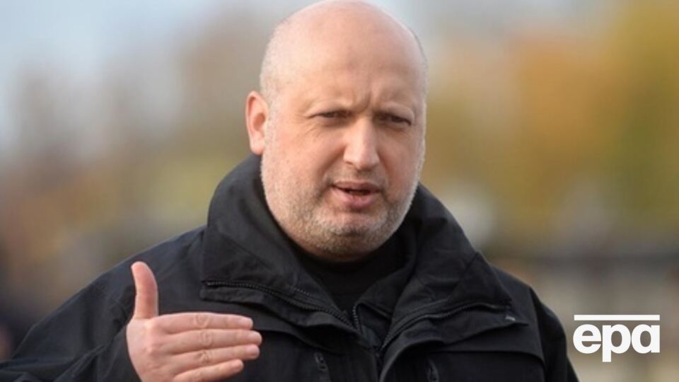 Турчинов: Оборонный заказ на 2016 год должен стать еще одним шагом к нашей победе