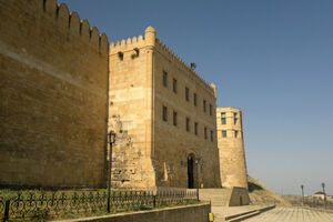 Нападавшие обстреляли людей, находившихся на смотровой площадке старинной крепости