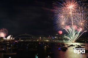 Австралийцы встретили 2016 год фейерверками