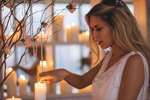 Брежнева: Счастливого Нового 2016 Года и потрясающего настроения на праздники!