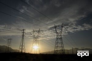 Поврежденную опору "Укрэнерго" починит к завтрашнему обеду