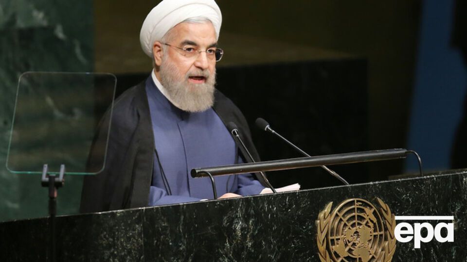 Рухани поручил расширить ракетную программу Ирана