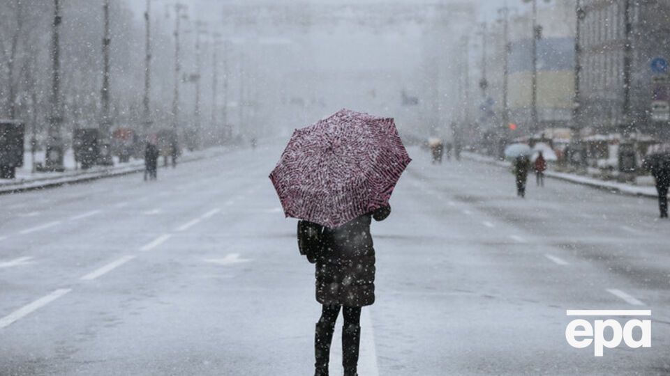 Гидрометцентр объявил штормовое предупреждение