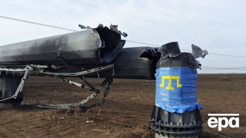 Доступа к трем из четырех сломанных опор у ремонтников по-прежнему нет