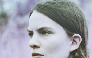 Самнер: Человек должен осознавать себя как живое существо, а не как определенный пол