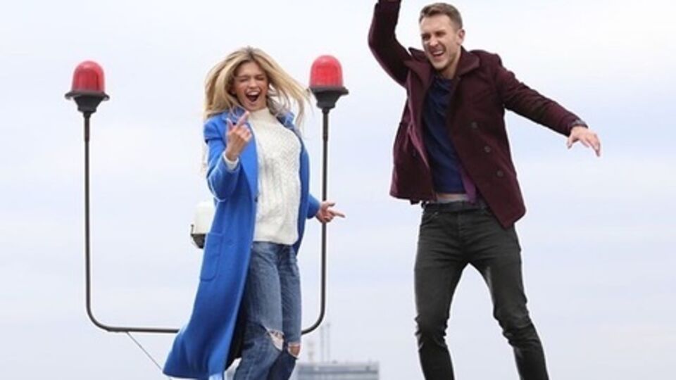 Клип снимали на крыше небоскреба