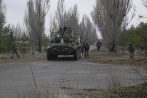 В Донецкой области украинские позиции по-прежнему обстреливаются боевиками