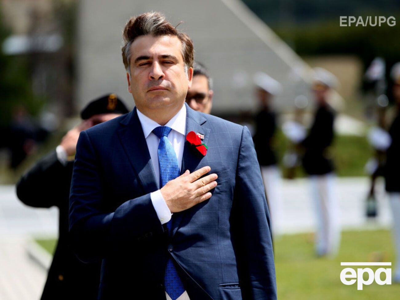 Саакашвили больше не гражданин Грузии