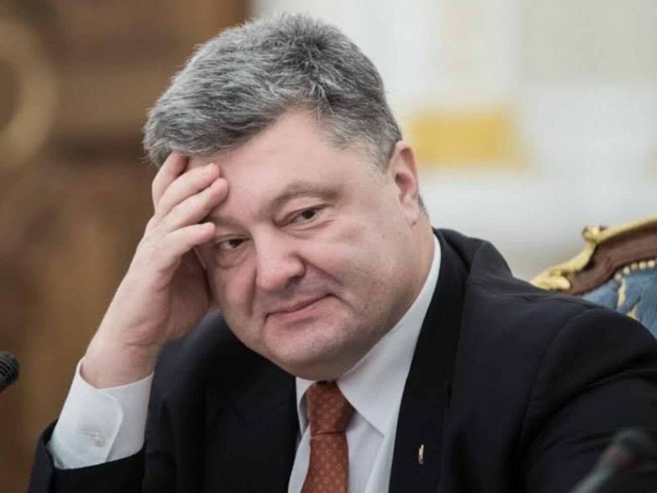 Журналист: Порошенко злится, когда народ пытается рассматривать прокуратуру, как карающий меч президента