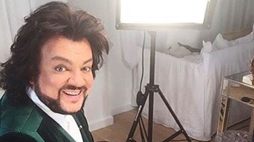 Киркоров: Знал бы я тогда, 30 лет назад, когда давал свой первый автограф, какая его ждёт судьба!