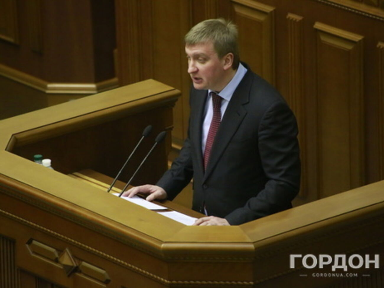 Павел Петренко: Надо подтверждать борьбу с коррупцией реальными делами