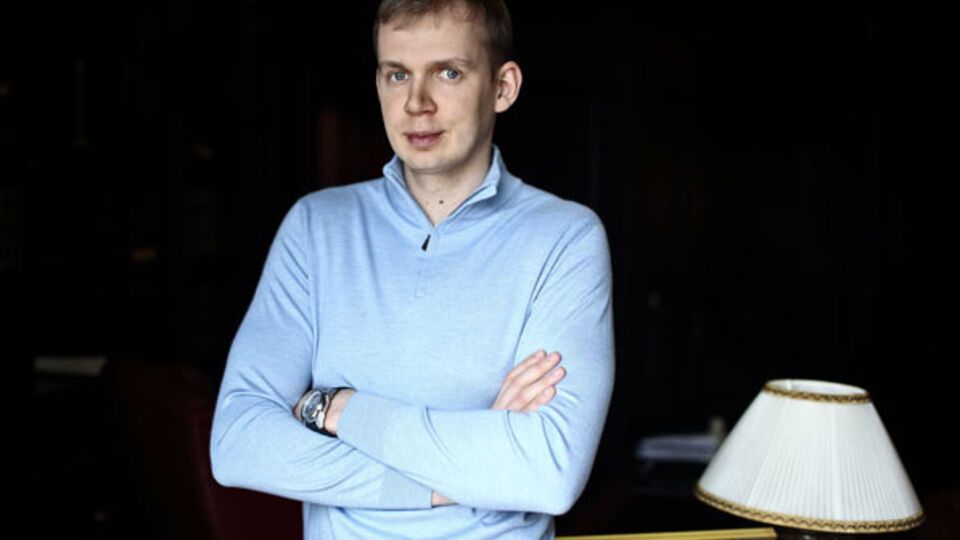 Курченко согласился рассмотреть предложения о покупке "Металлиста", сообщил Севидов