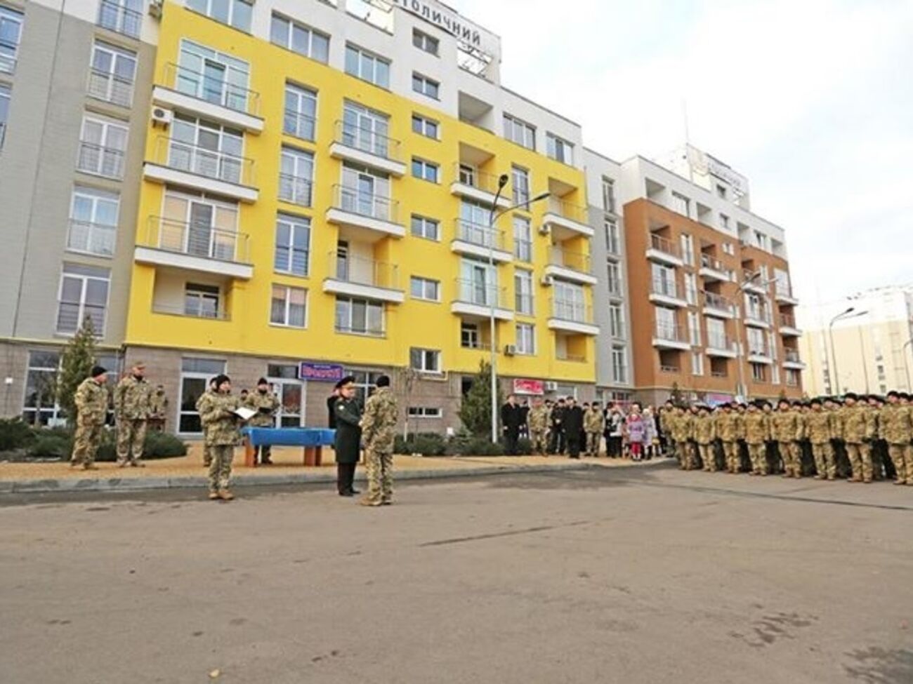 Украинские военные получили квартиры от Минобороны