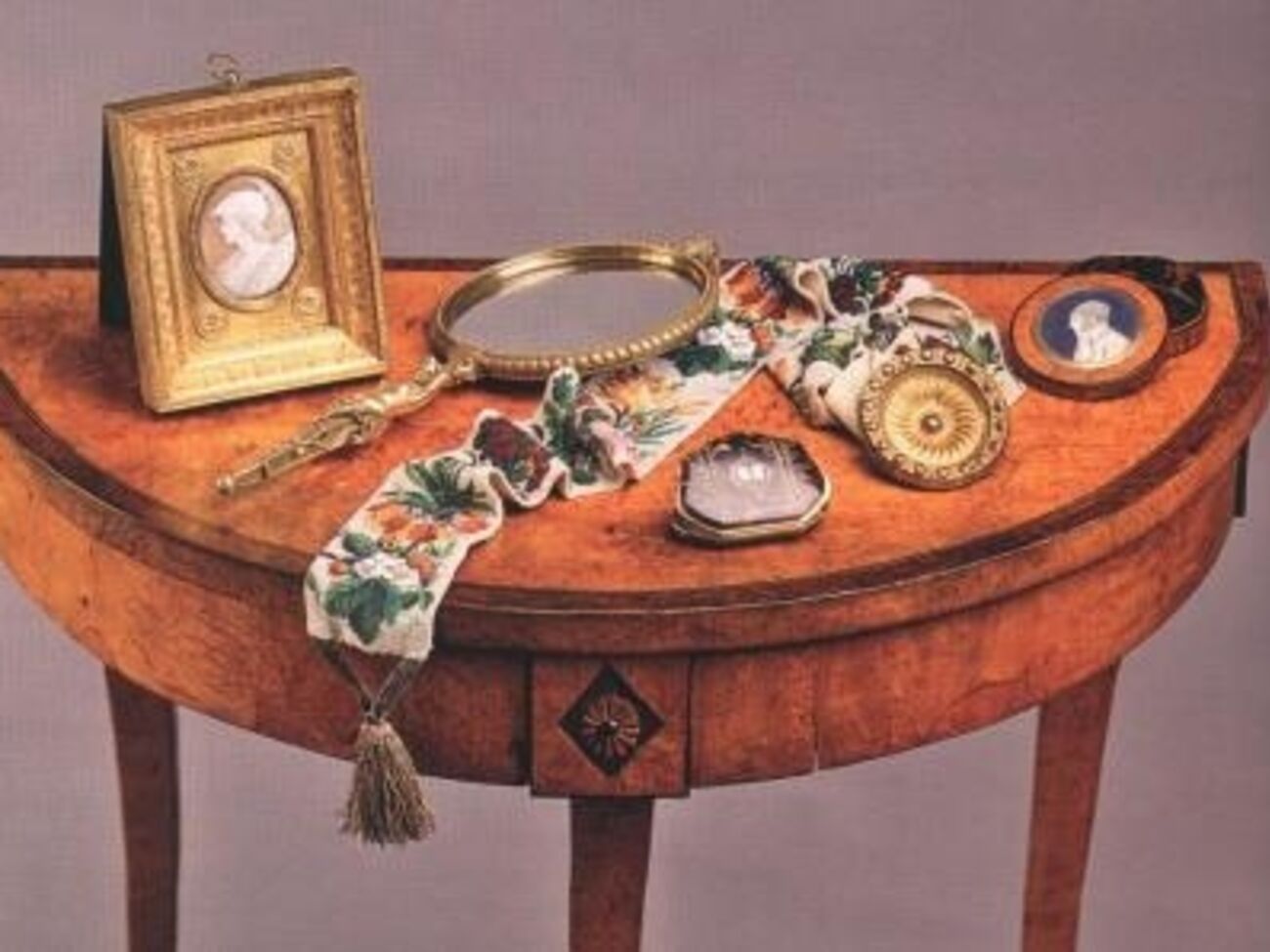 Предметы из коллекции Макасеевой&nbsp;