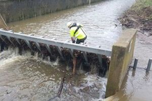 Уровень рек в Карлайле и Кесуике поднялся до верхних границ плотин