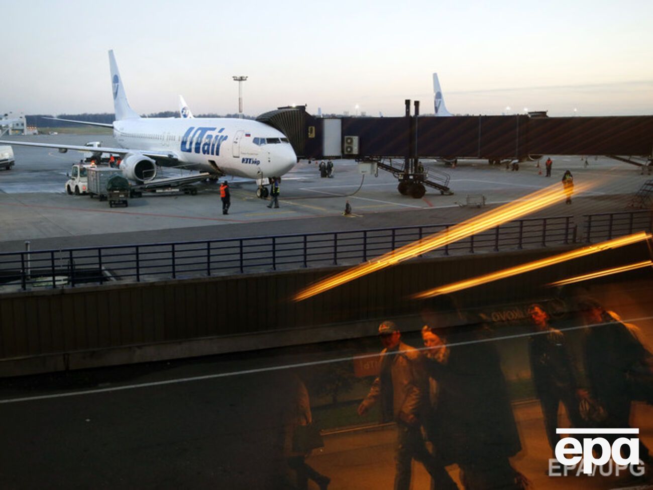 После посадки в Москве отец не смог разбудить ребенка. Врачи констатировали смерть