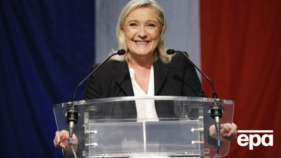 Партия Ле Пен набрала около 30% голосов