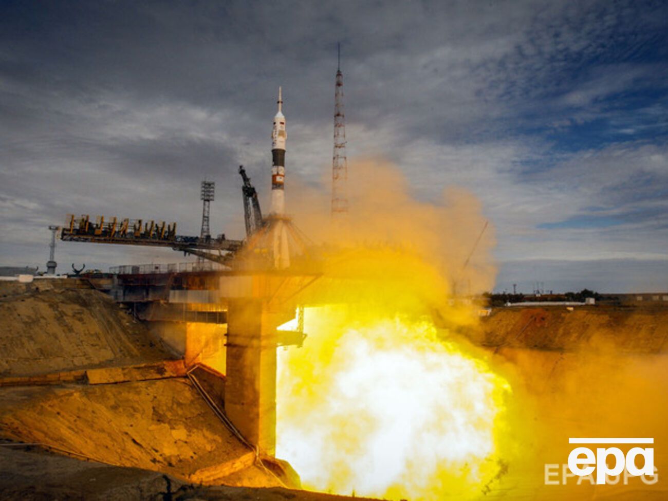 Запущенный 5 декабря спутник взорвется при входе в атмосферу