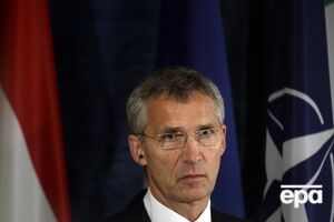 Удары с воздуха позволяют остановить продвижение боевиков ИГИЛ, отметил Столтенберг