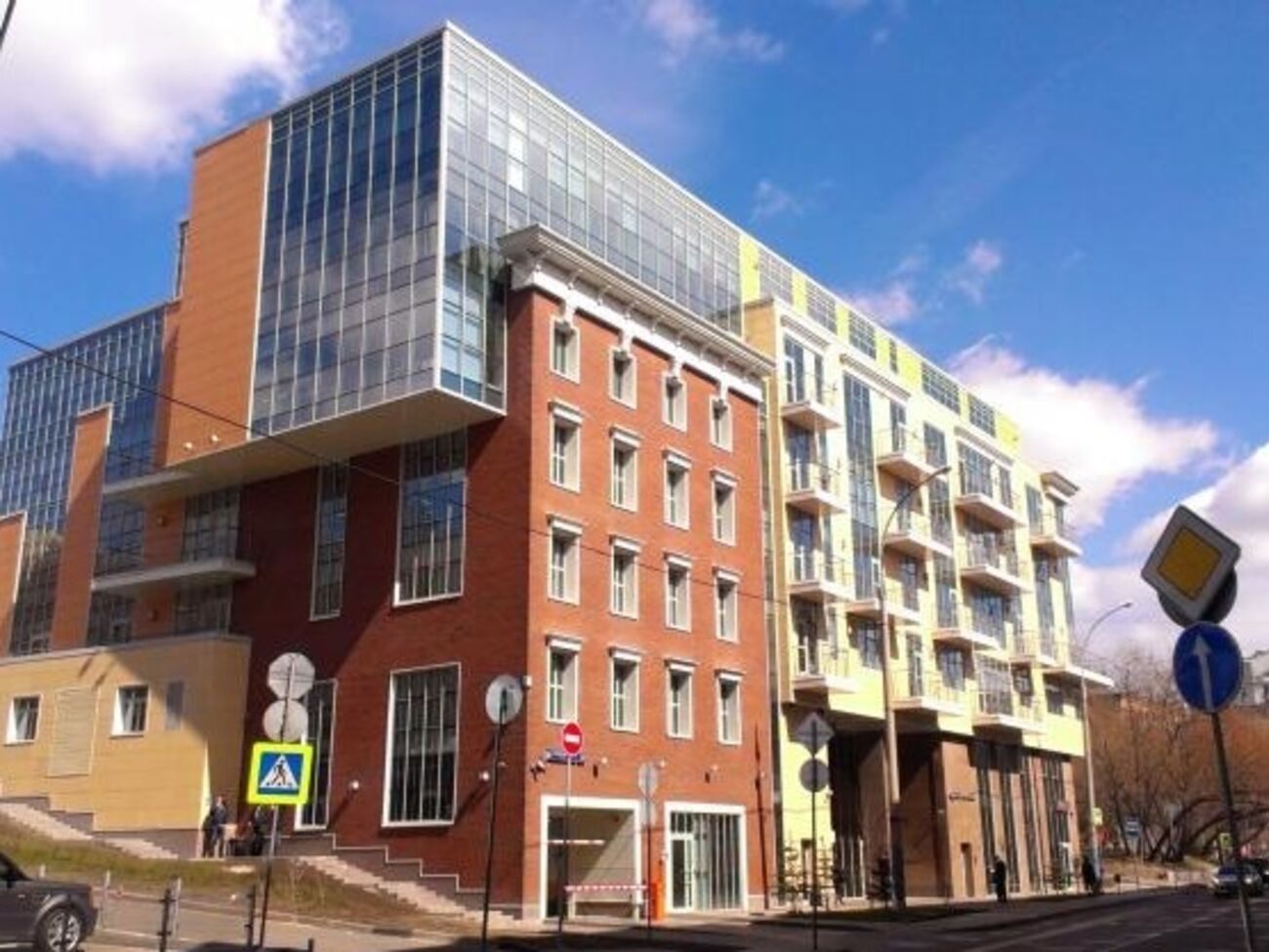 В краже подозревается 40-летняя домработница, у которой был комплект ключей