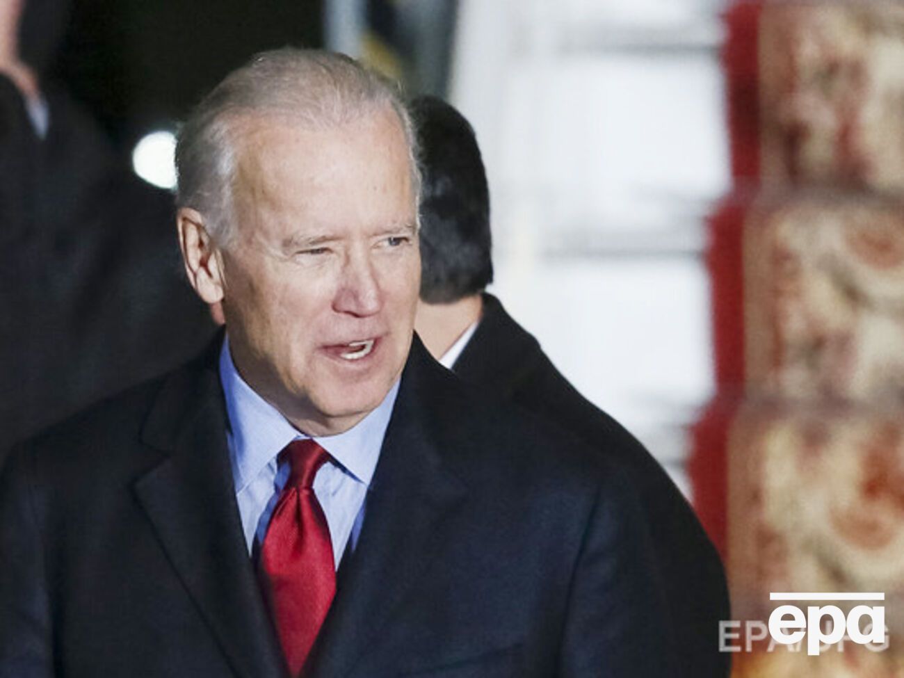 Байден: Соединенные Штаты стоят плечо к плечу с народом Украины