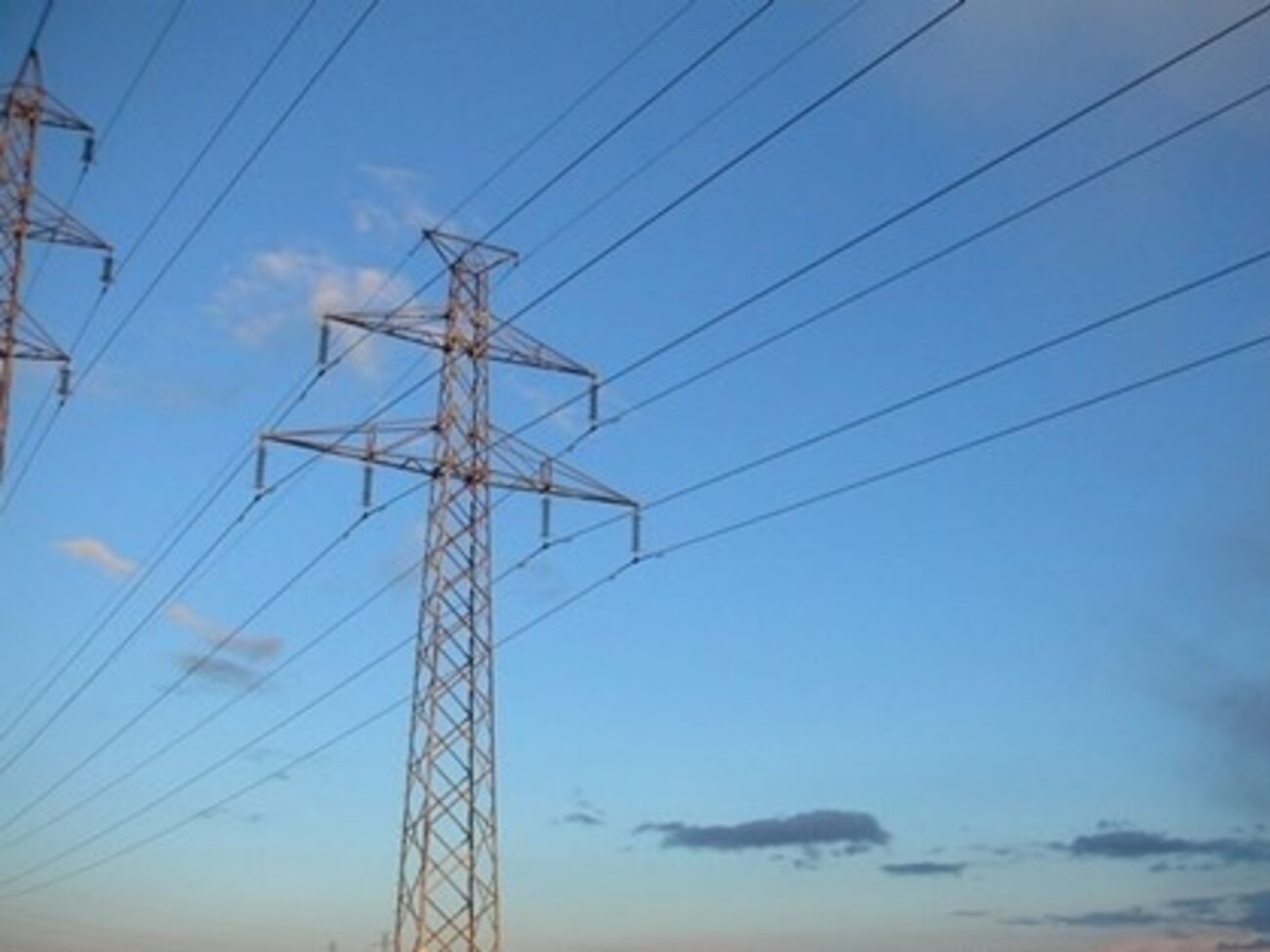 Предполагается, что подключение линии стабилизирует ситуацию в районах Херсонской области, запитанных по резервной схеме