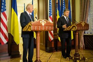 Байден призвал украинский народ и власть объединиться для борьбы с коррупцией