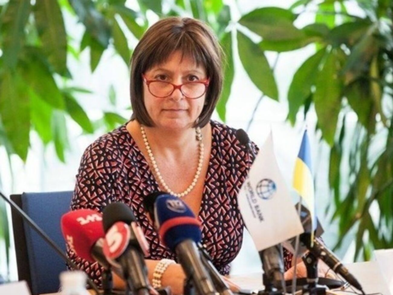 Яресько:&nbsp;Мы должны вписаться в запланированный дефицит 3,7% ВВП