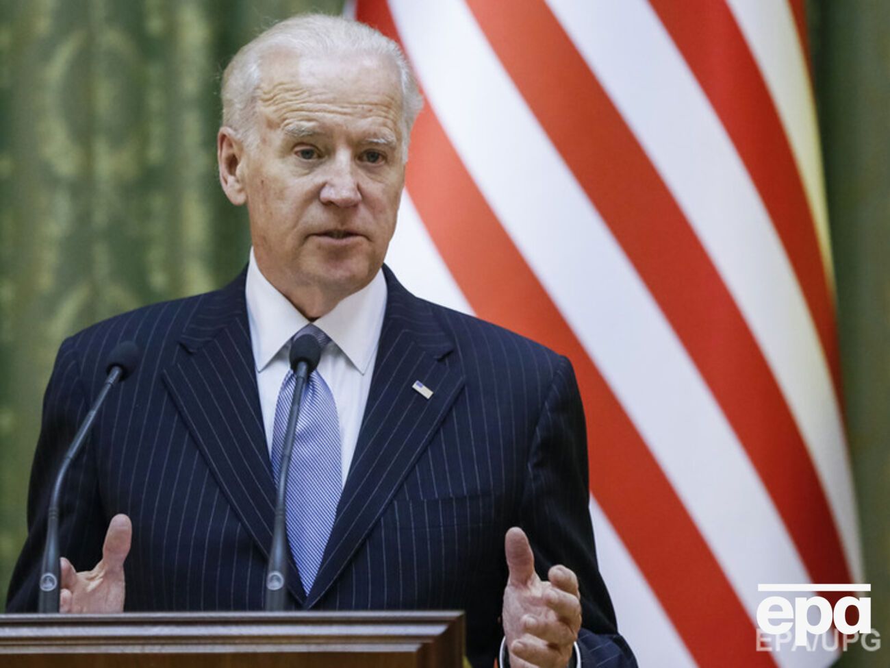 Байден выступит перед украинским парламентом