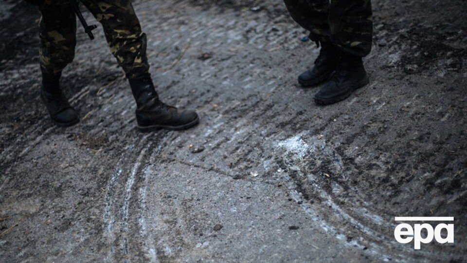 Двое украинских военных подорвались на растяжках