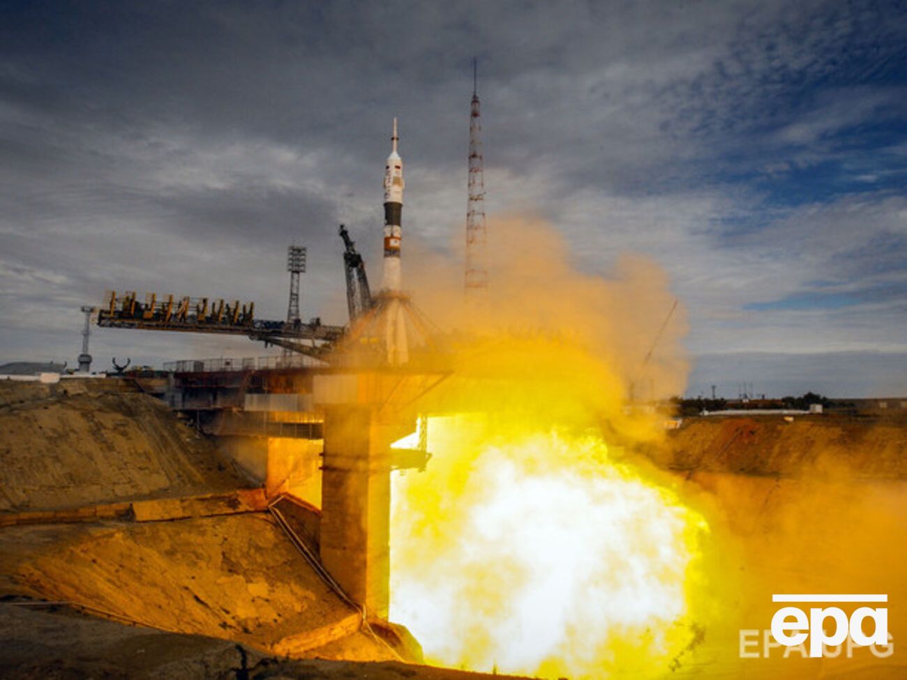 Запущенный 5 декабря российский спутник сгорел в атмосфере