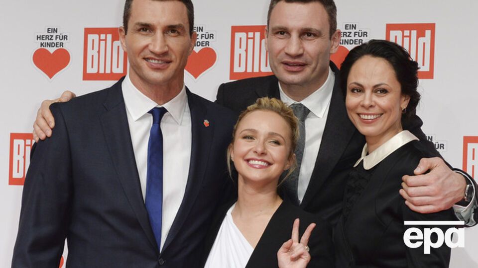 Это был первый выход Панеттьери в свет после курса лечения от депрессии